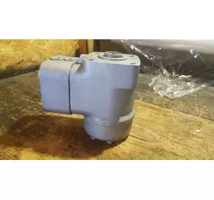 Бюджетный насос-дозатор 100 см3 с клапанной плитой на МТЗ, ЮМЗ, Т40