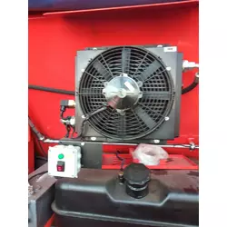 Теплообмінник охолоджувач оливи, радіатор гідравлічний із розбірок у чудовому стані імпортний