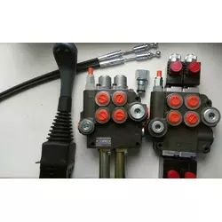 Гидрораспределитель с электро и тросовым управлением на джойстике с кнопками