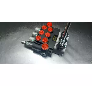 Гидрораспределитель Р40 3 секционный 40-60 л/мин Корея Гидрораспределитель Р40 3 секционный 40-60 л/мин Корея