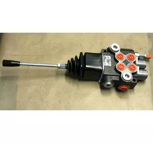 Гидрораспределитель Р40 2х секционный с джойстиком Гидрораспределитель Р40 2х секционный с джойстиком