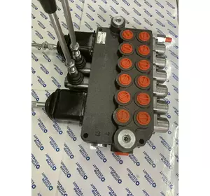 Гидрораспределитель 6Р80 Badestnost с 2 джойстиками по бокам Badestnost Гидрораспределитель 6Р80 Badestnost с 2 джойстиками по бокам Badestnost