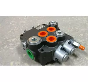 Гидрораспределитель Р80 2х секционный на Львовский погрузчик 40814, 40816, 40810, 41030 Гидрораспределитель Р80 2х секционный на Львовский погрузчик 40814, 40816, 40810, 41030