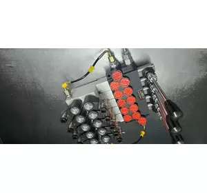 Гидрораспределитель 05P40 EHOR 5 секций с гидроэлектроуправлением (ручное+электро) 40 л/мин 12/24 Корея Гидрораспределитель 05P40 EHOR 5 секций с гидроэлектроуправлением (ручное+электро) 40 л/мин 12/24 Корея