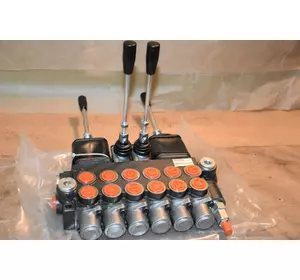 Гидрораспределитель 6Р40 с джойстиком Badestnost Гидрораспределитель 6Р40 с джойстиком Badestnost