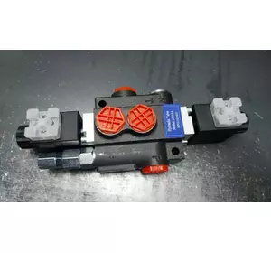 Гидрораспределитель с электроуправлением 1 секция Z50 12 Вольт корейский Гидрораспределитель с электроуправлением 1 секция Z50 12 Вольт корейский