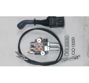 Гидрораспределитель 2Р40 с тросовым управлением и джойстиком комплект Гидрораспределитель 2Р40 с тросовым управлением и джойстиком комплект