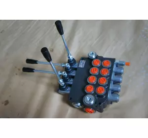 Гидрораспределитель 4Р40 Р40 четерехсекционный с фиксацией одного золотника Гидрораспределитель 4Р40 Р40 четерехсекционный с фиксацией одного золотника