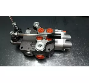 Гидрораспределитель 2 секции Р80 Badestnost 80 л/мин с 2 плавающими золотниками L12 Гидрораспределитель 2 секции Р80 Badestnost 80 л/мин с 2 плавающими золотниками L12