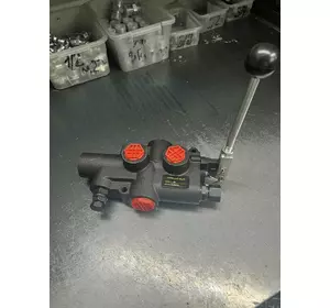 Гидрораспределитель для дровокола, колуна Р81 А2G с автовозвратом рычага Корея Гидрораспределитель для дровокола, колуна Р81 А2G с автовозвратом рычага Корея