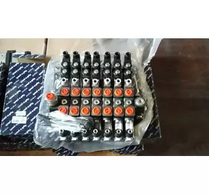 Гидрораспределитель 3 секционный 100 л/мин Гидрораспределитель 3 секционный 100 л/мин