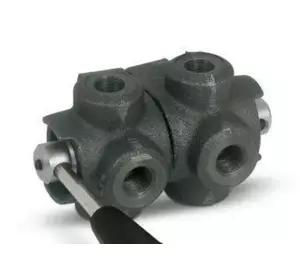 Кран-дивертор 6-ти ходовой Oleodinamica Marchesini DF 6 VIE 1/2" СС Италия Кран-дивертор 6-ти ходовой Oleodinamica Marchesini DF 6 VIE 1/2" СС Италия