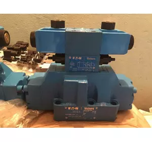 Гідророзподільник Vickers DG4V (1Р203АЛ34) Гідророзподільник Vickers DG4V (1Р203АЛ34)