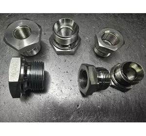 Адаптер прямий (штуцер--внутренняя) AGR(3/4"-14 BSP)(в порт)-IR(1/2"-14 BSP) DICSA Испания Адаптер прямий (штуцер--внутренняя) AGR(3/4"-14 BSP)(в порт)-IR(1/2"-14 BSP) DICSA Испания