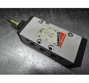 Пневморозподільник Camozzi 474-011-22IL Пневморозподільник Camozzi 474-011-22IL