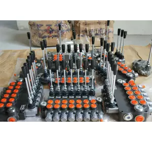 Гідророзподільник болгарський Р80-3/2-222 Гідророзподільник болгарський Р80-3/2-222