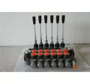 Гідророзподільник Р40 7 секцій 40-60 л/хв Гідророзподільник Р40 7 секцій 40-60 л/хв