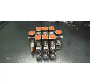 Гідророзробник пропорційний 3 розділі РС100 Badestnost 120 л/ми 3РС100 Гідророзробник пропорційний 3 розділі РС100 Badestnost 120 л/ми 3РС100