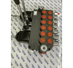 Гідророзподільник 6Р80 Badestnost з 2 джойстиками з боків Badestnost Гідророзподільник 6Р80 Badestnost з 2 джойстиками з боків Badestnost