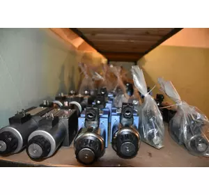 Гідророзподільник Ponar 4WE6 M, схема М (ВЕ-6.24) Гідророзподільник Ponar 4WE6 M, схема М (ВЕ-6.24)