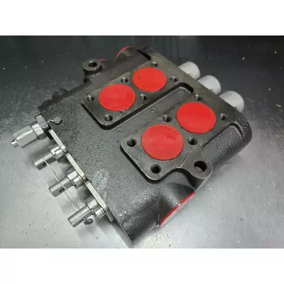 Гідророзподільник МР100 Чехія на екскаватор ЕО-2621, МТЗ, ЮМЗ правий на 2 слива