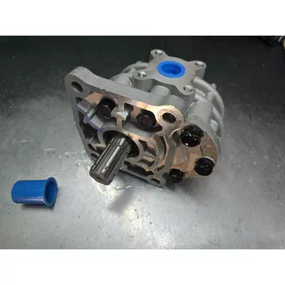 Насос НС НС НШ32-3 правого обертання (плоский) люкс виробництва Польща